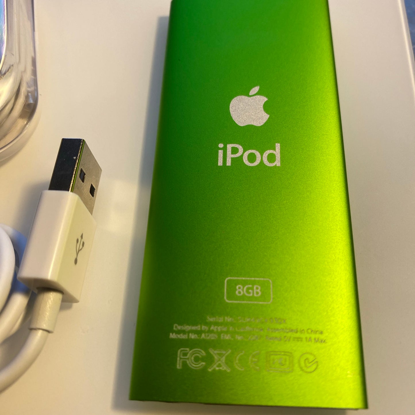 Apple iPod nano 4th Gen Green (8 GB) NEW BATTERY - Exceptional condition