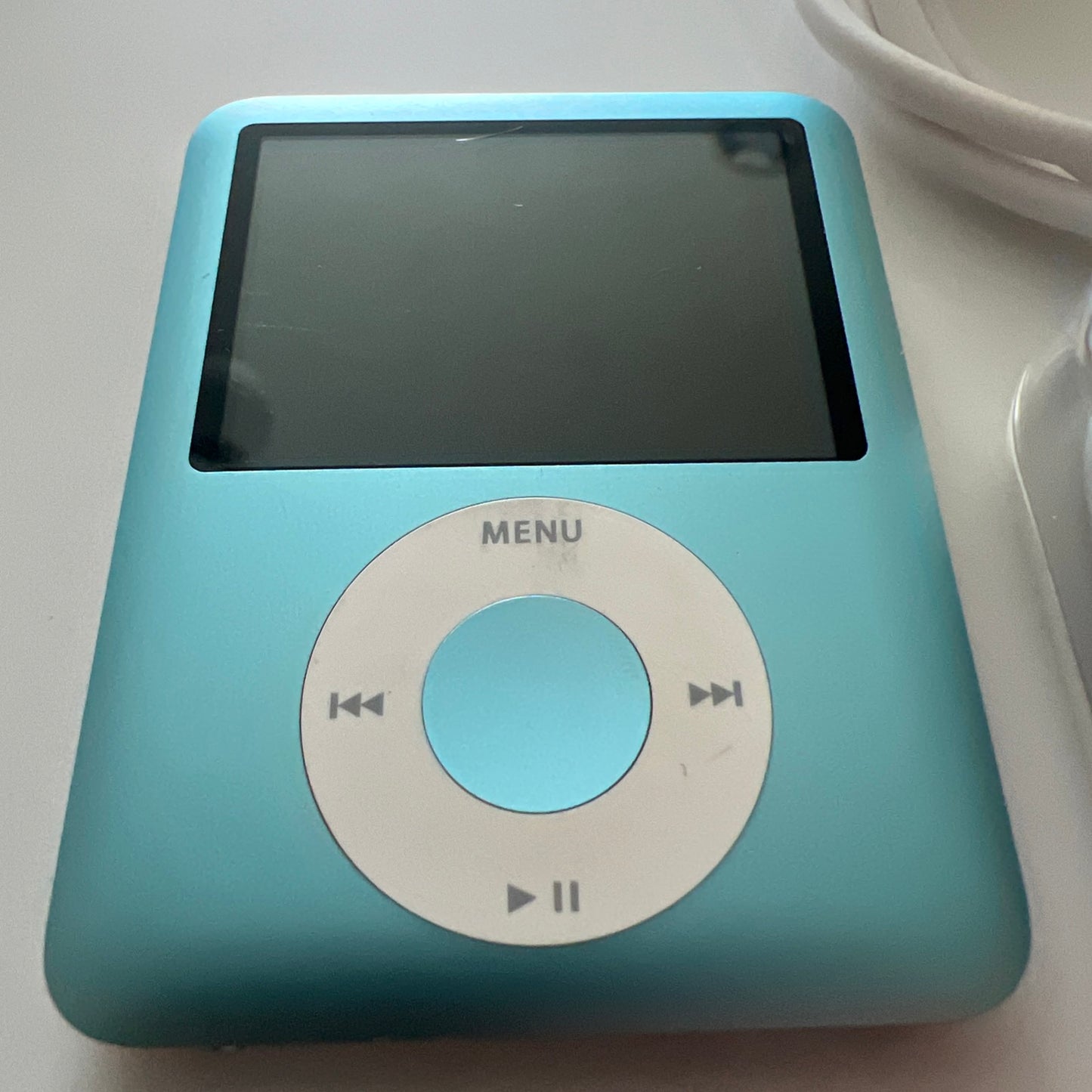 Apple iPod Nano 3rd Generation Light BLUE 4 GB New Battery New LCD