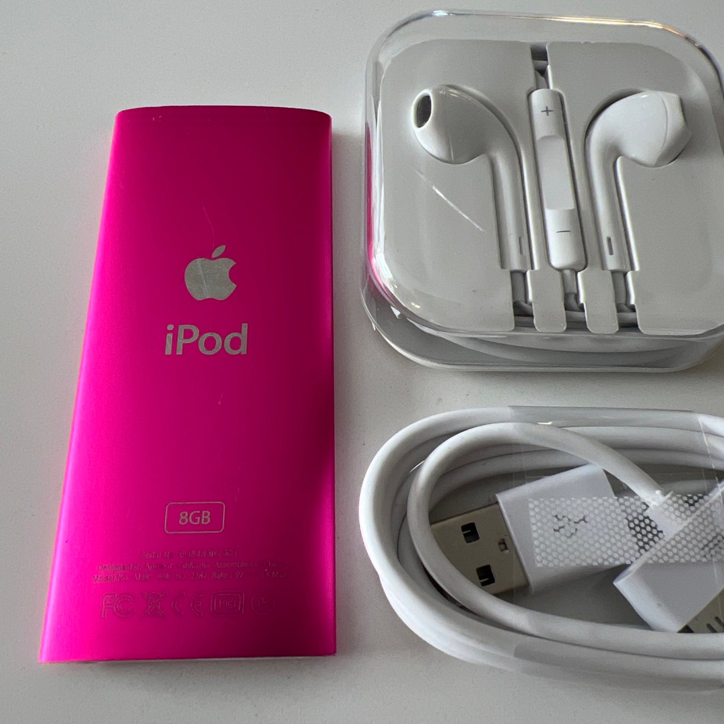 ipod nano 4th generation pink 8gb. NEW BATTERY - OPEN BOX