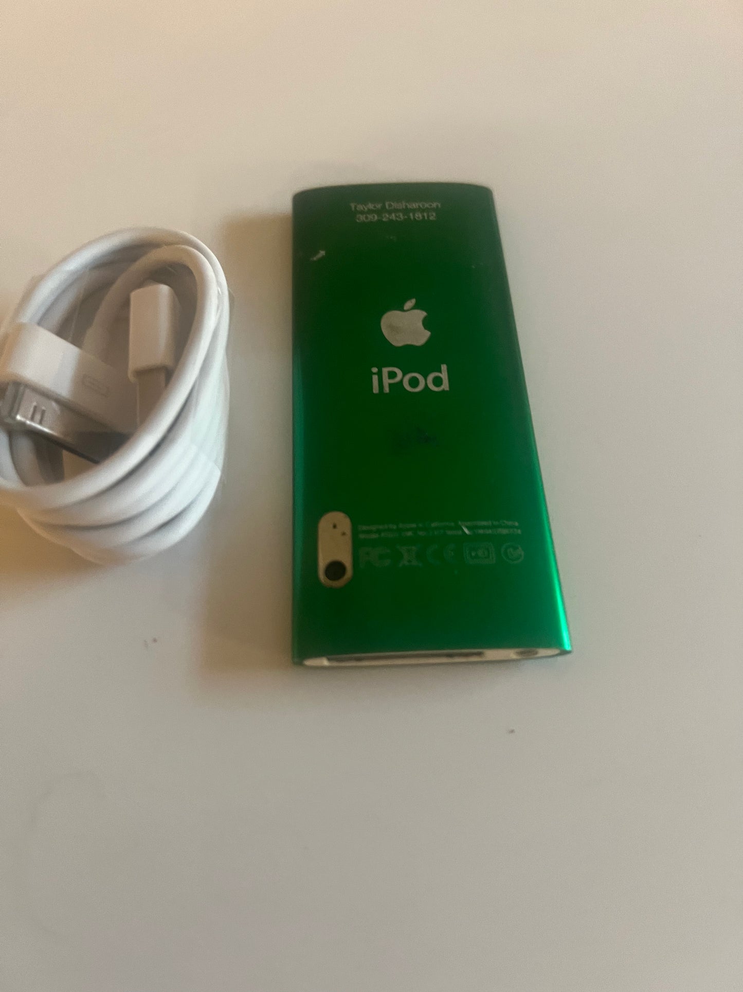 iPod nano 5th generation Green 8gb