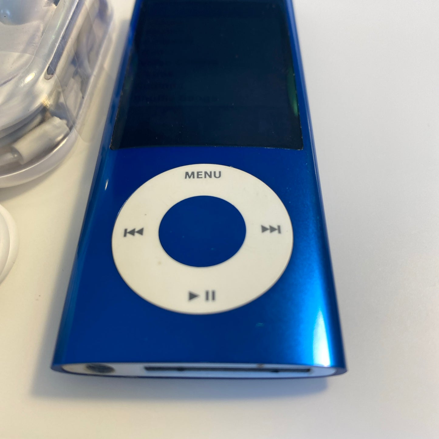 ipod nano 5th gen Blue 8gb New Battery. Big Bundle. Nice Condition
