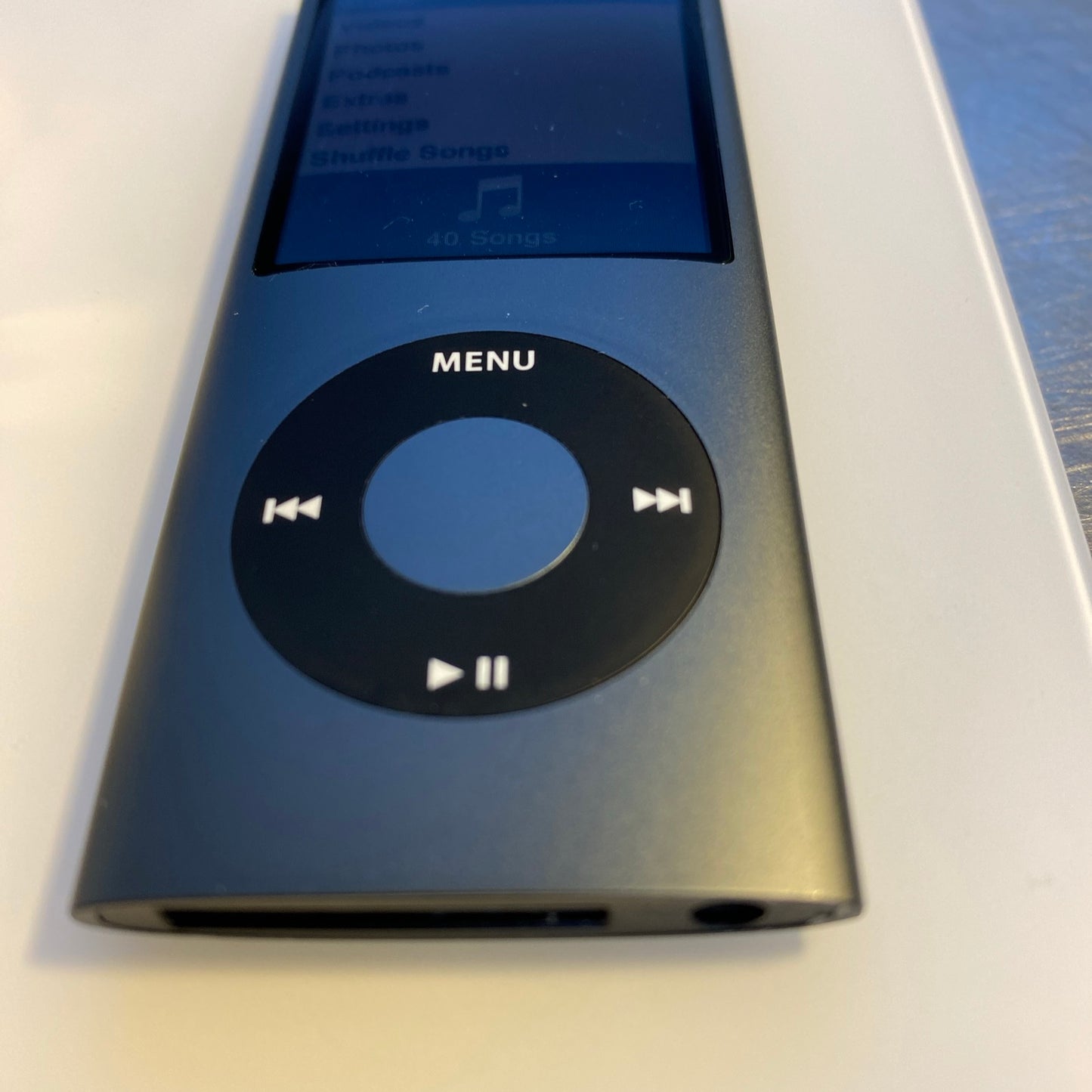 Apple ipod nano 4th gen 16 gb Black.  VERY NICE CONDITION - NEW BATTERY