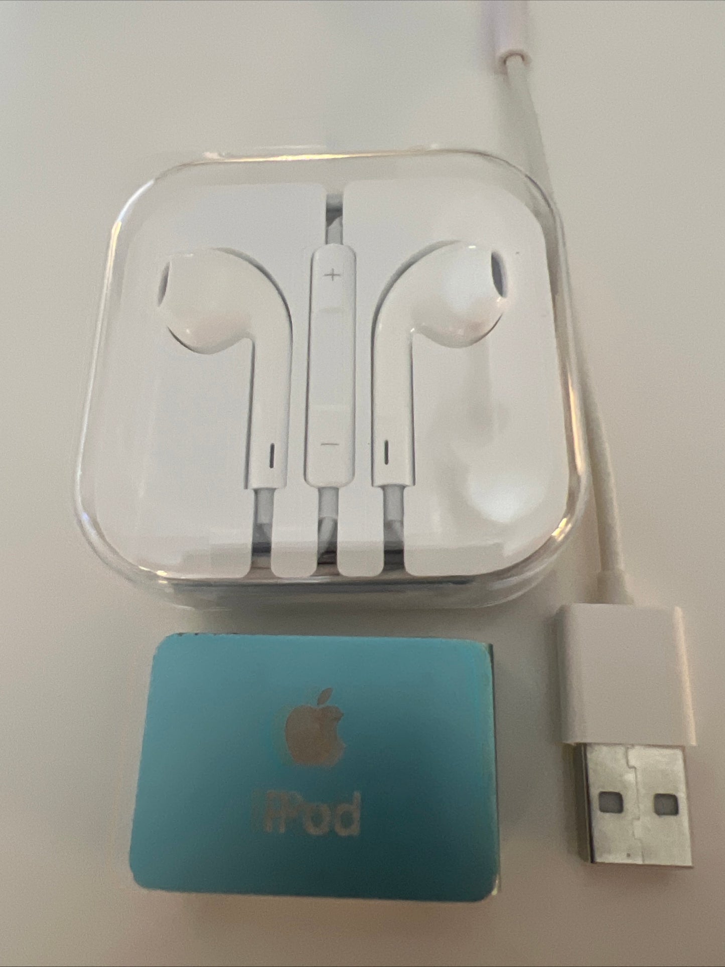 Apple iPod shuffle 2nd Generation Blue