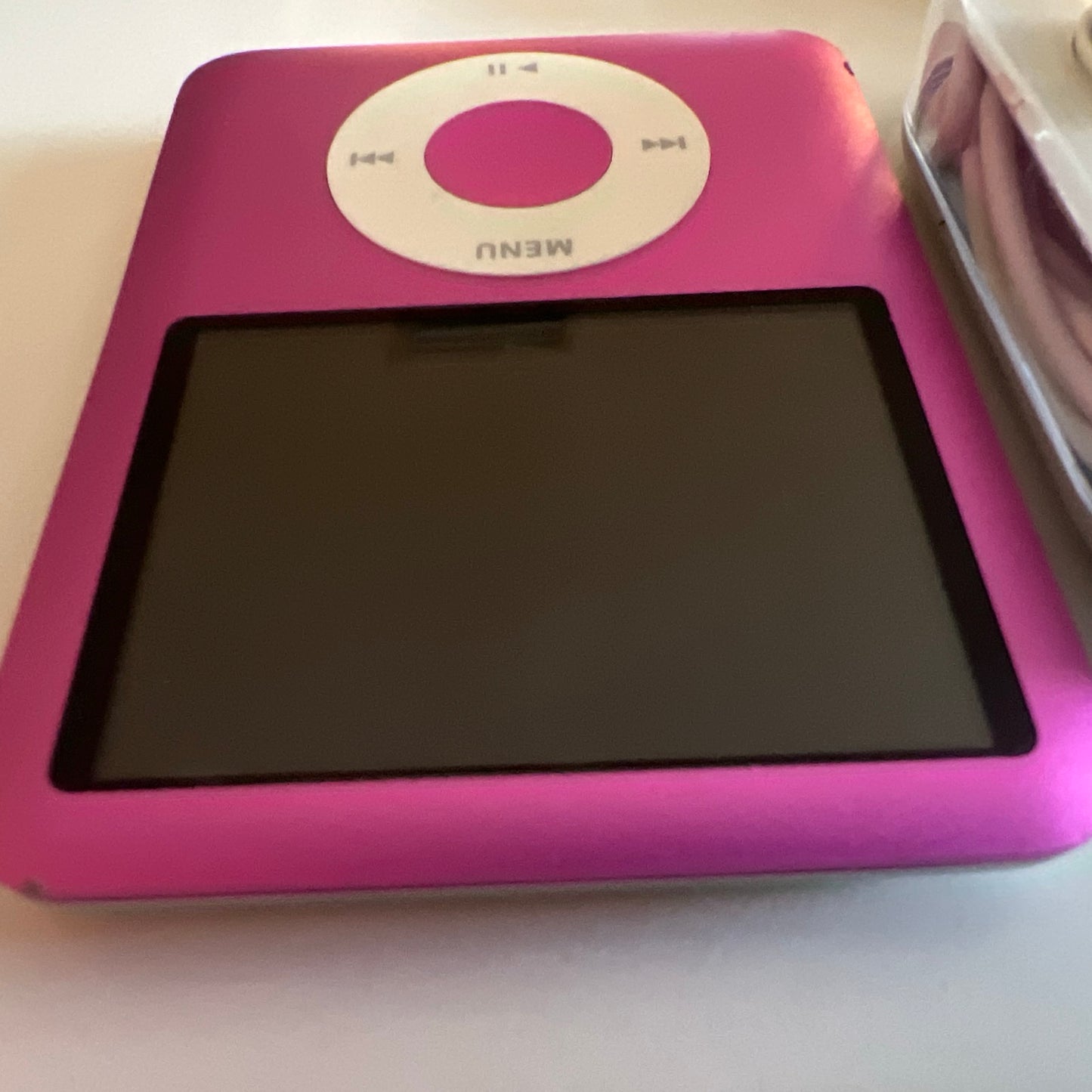 Apple iPod Nano 3rd Generation. A1236. 8GB. Pink New Battery. New. LCD