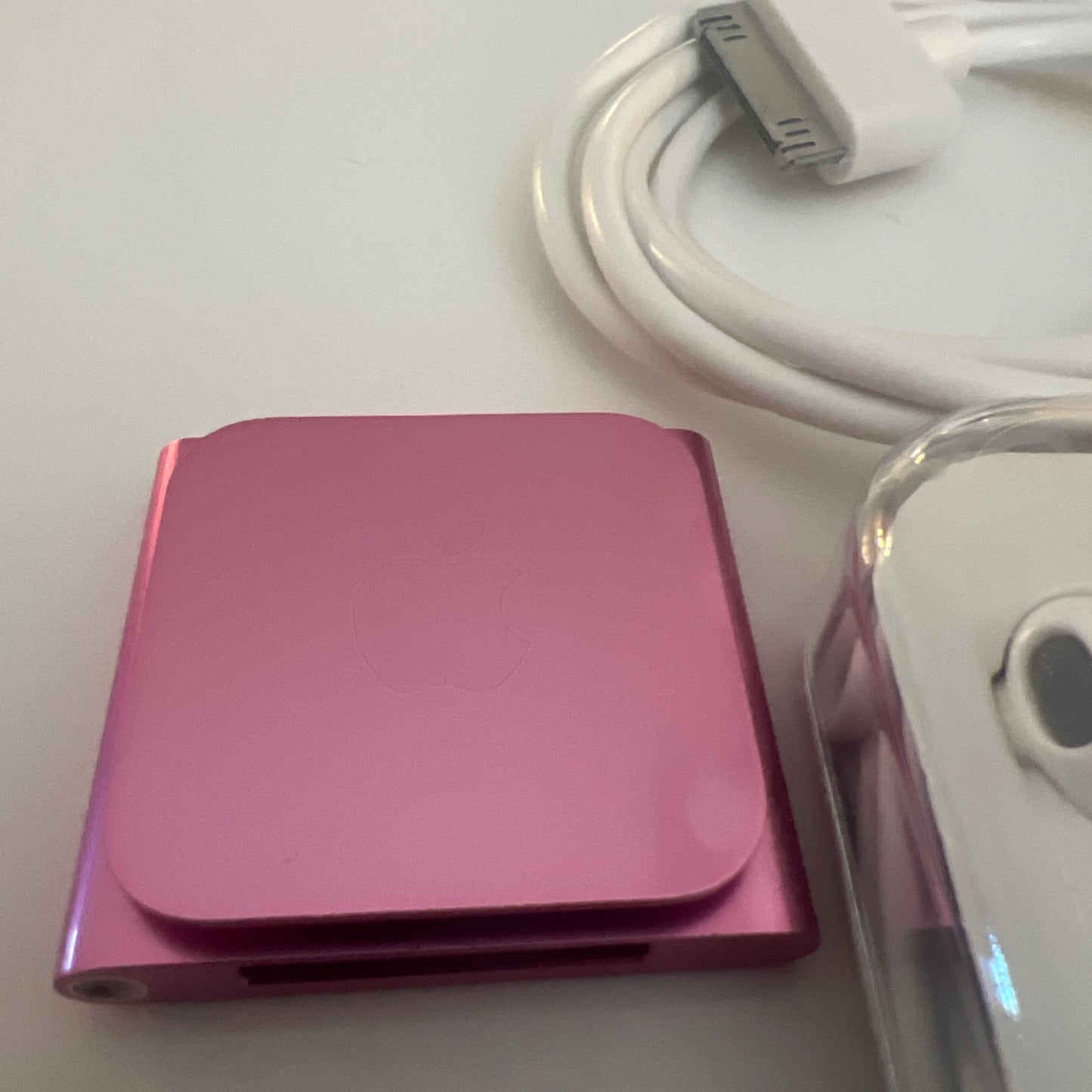 Apple iPod nano 6th Generation Pink (8gb) Expect nicks along the corners. NEW BATTERY - NEW SCREEN