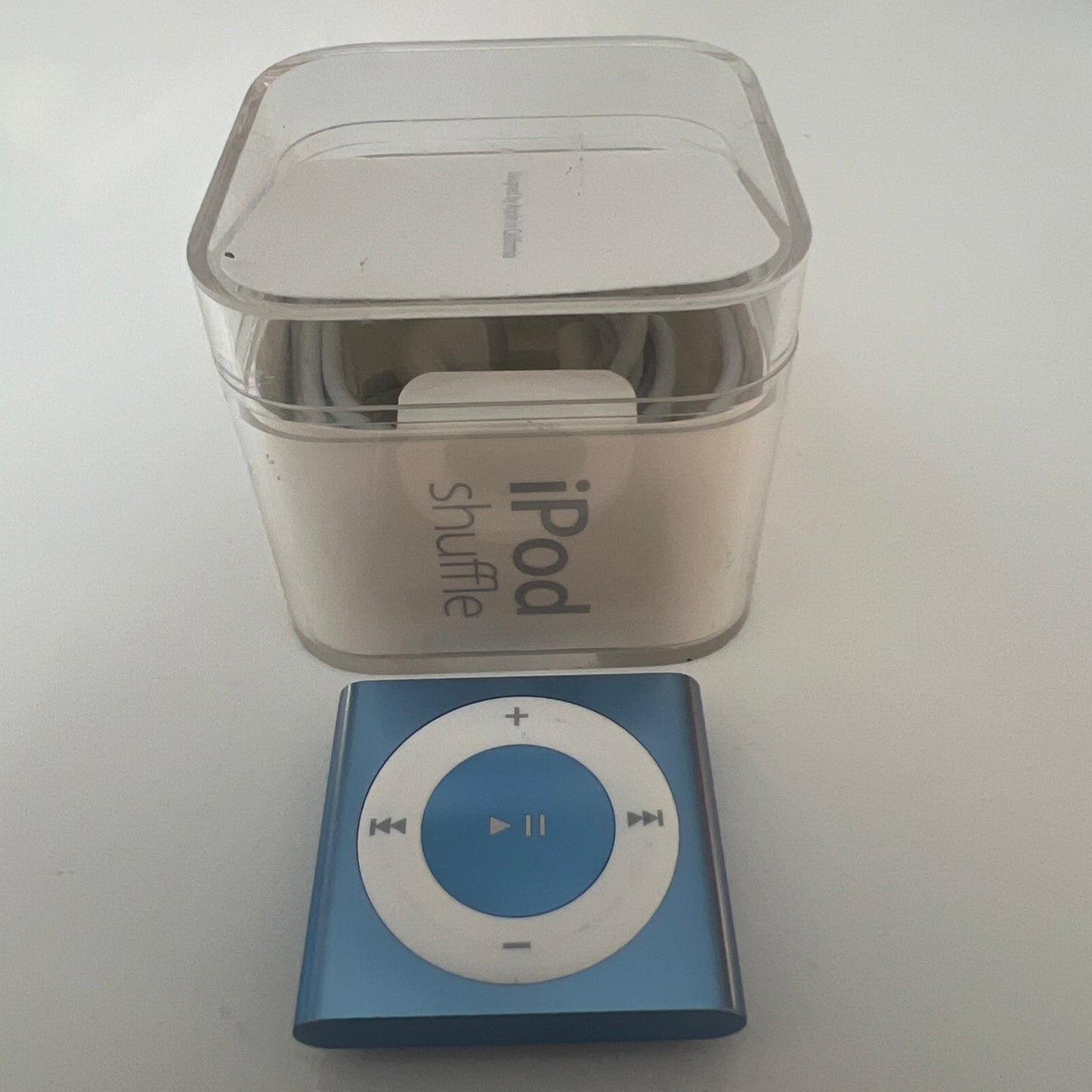Apple iPod Blue Open Box Shuffle 4th Generation New Battery Installed