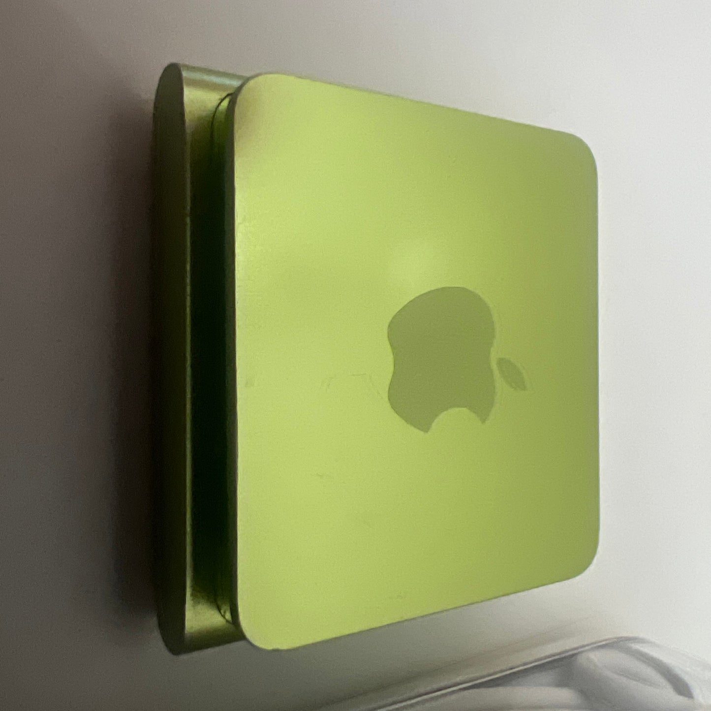 Apple iPod Green Shuffle 4th Gen.  New Battery Installed