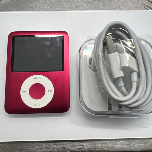 Apple iPod Nano 3rd Generation 8 GB . New Battery Red
