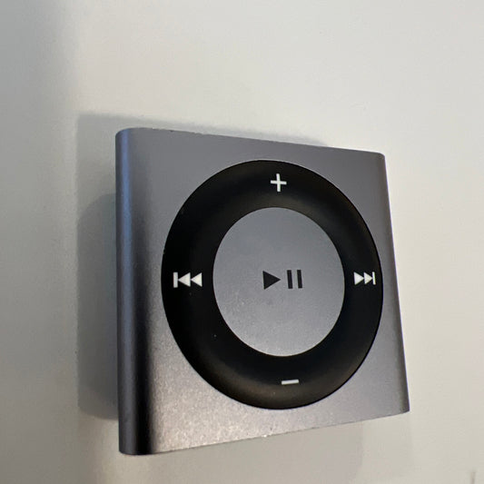 ipod shuffle 4th generation 2gb Space Gray New Battery Installed