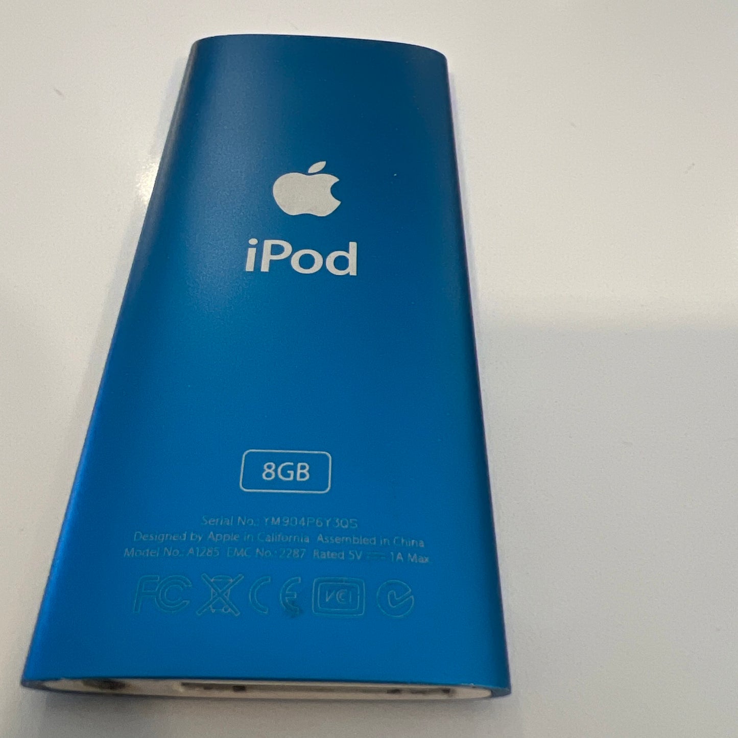 ipod nano 4th generation Blue 8gb - New Battery installed