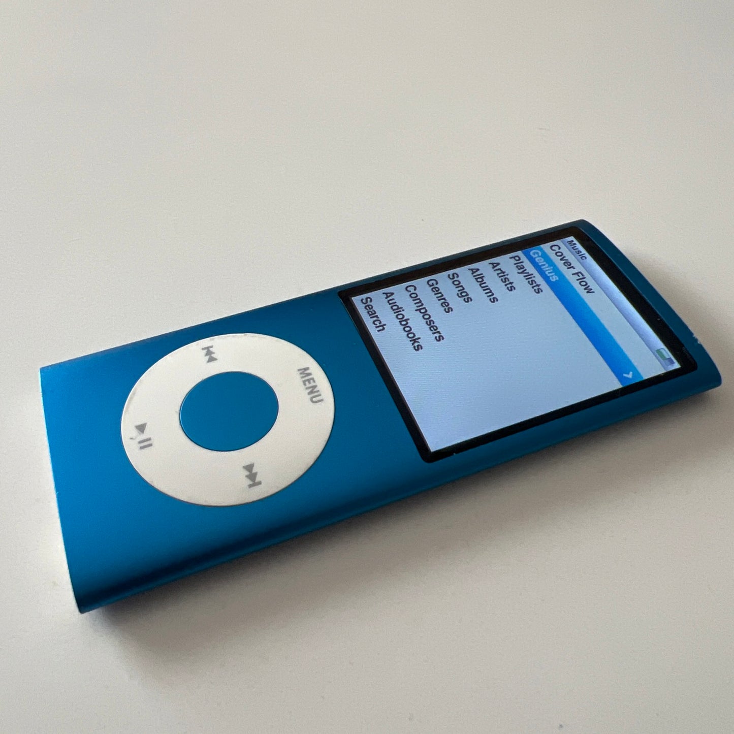ipod nano 4th generation Blue 8gb - New Battery installed