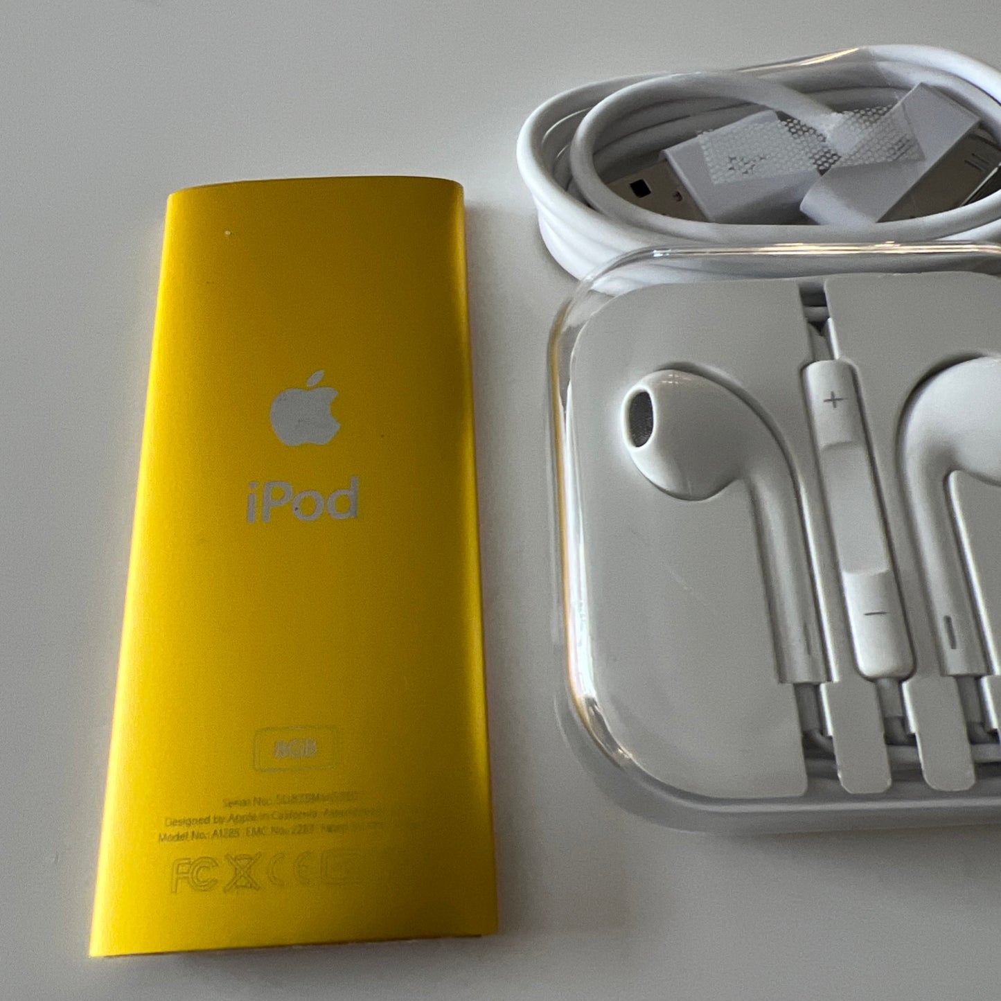 iPod Nano 4th  Gen 8gb Yellow.  New Battery Installed.