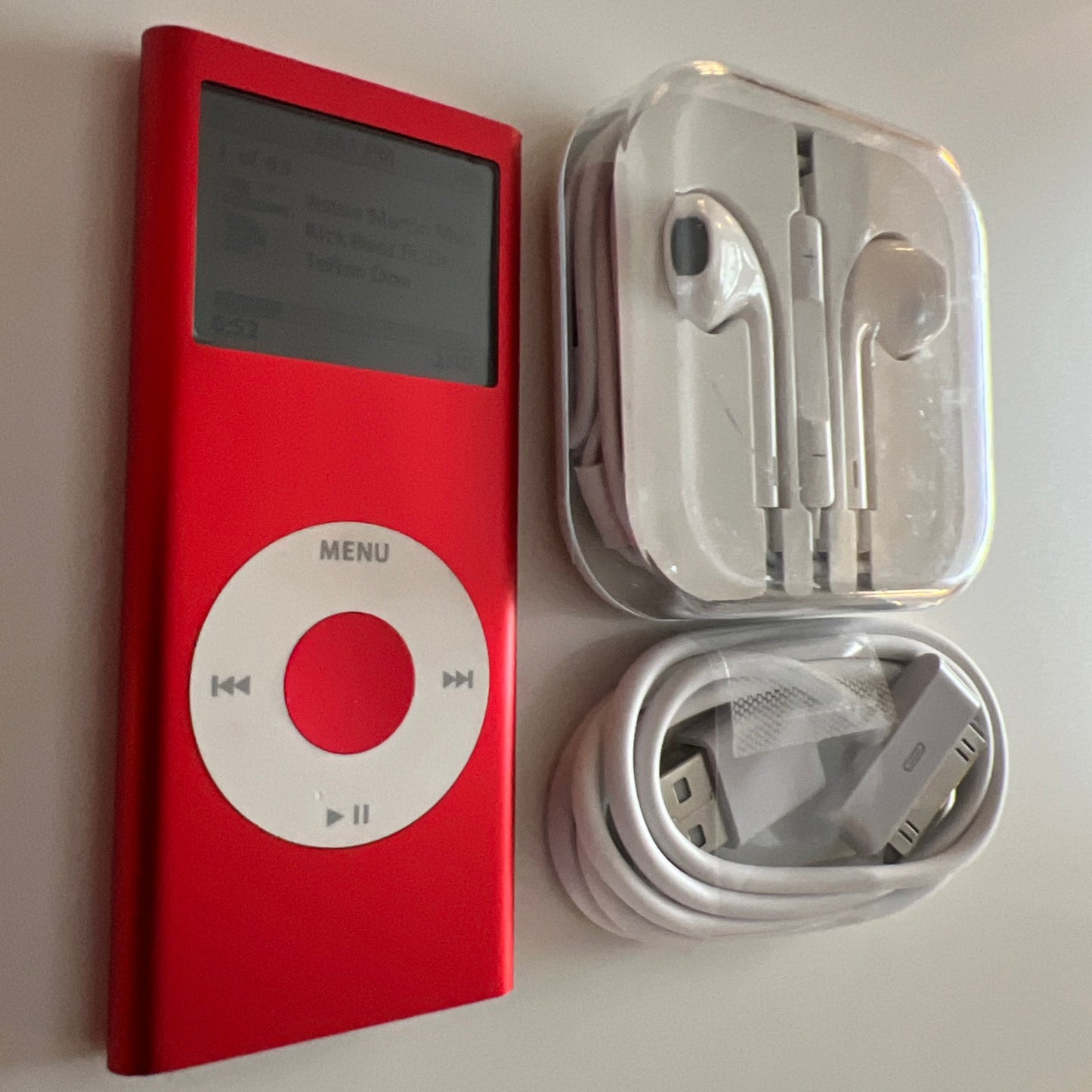 ipod nano 2nd gen new battery Red 4gb