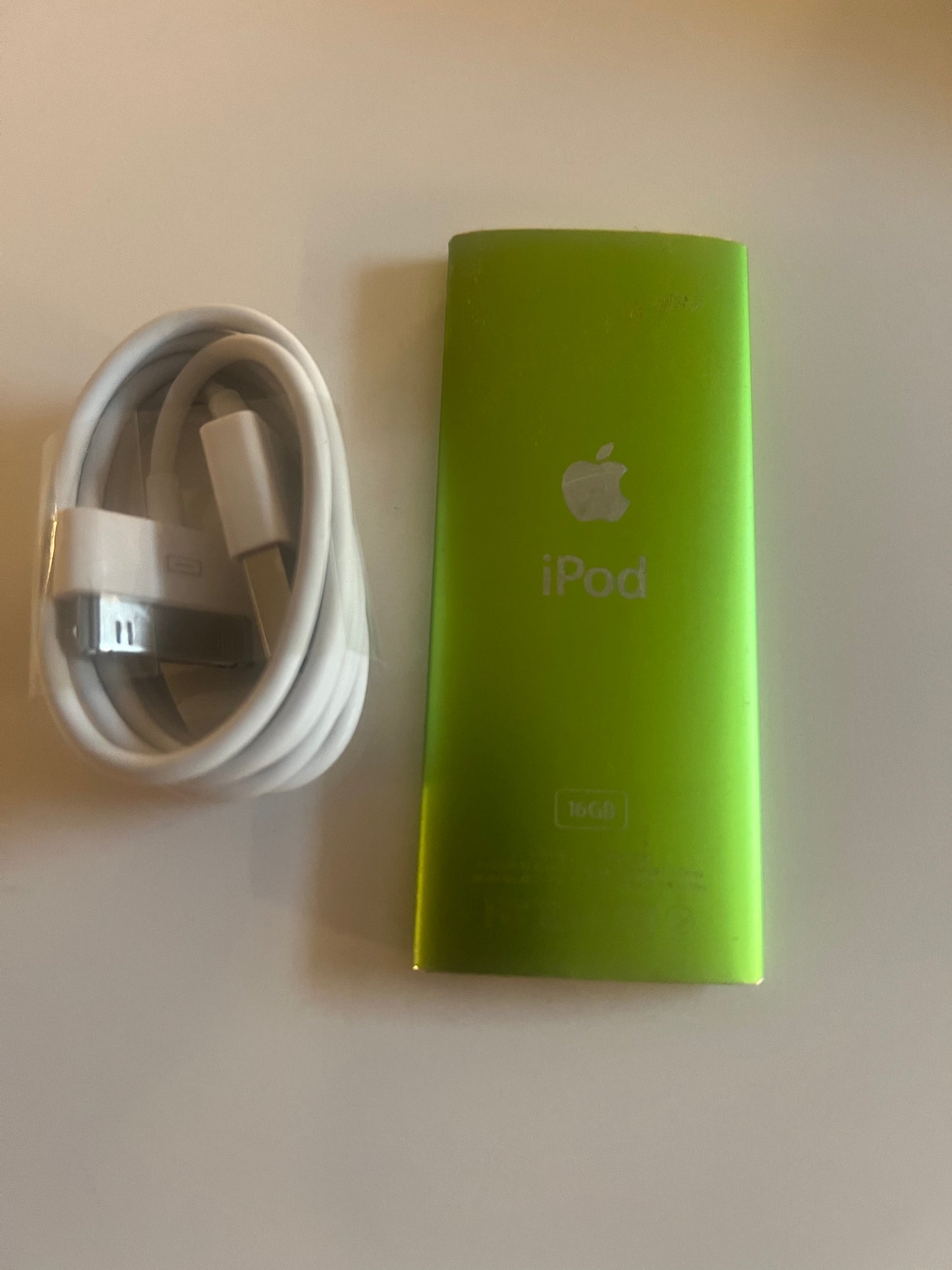 iPod nano 4th generation 16gb New Battery Installed