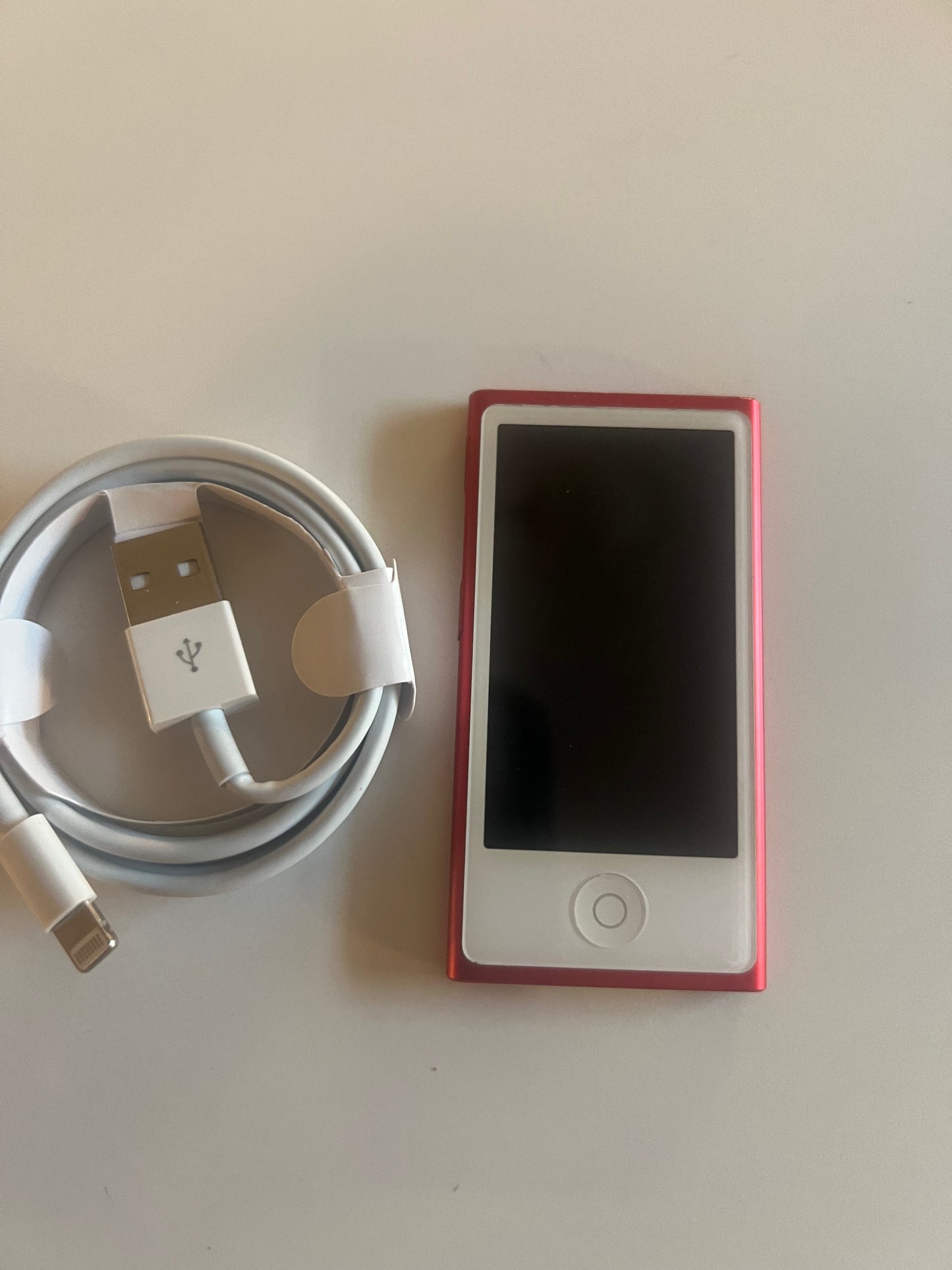 iPod nano 7th Generation - Product Red.