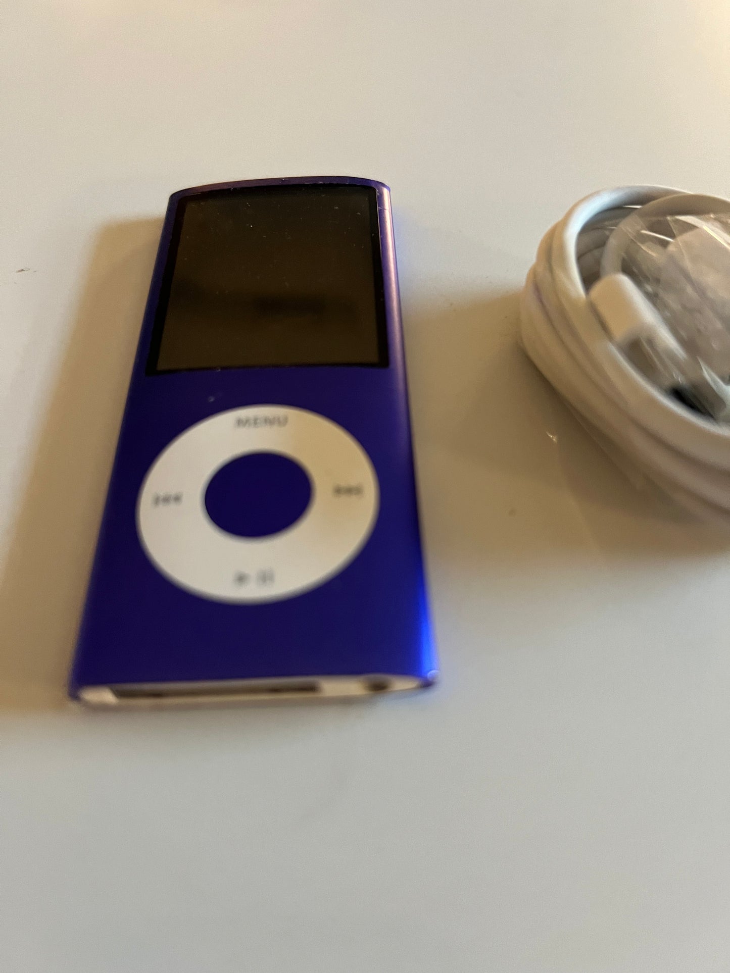 iPod nano 4th generation 8gb Purple