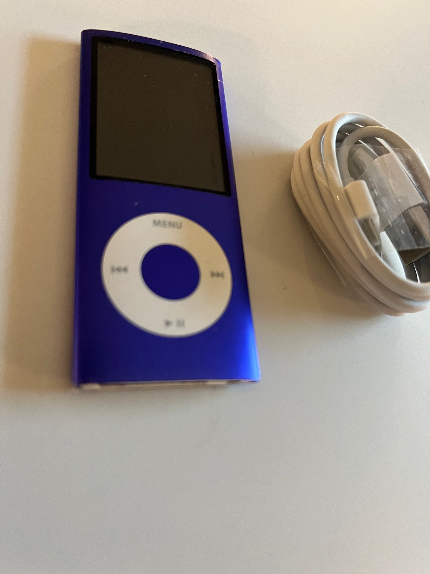 iPod nano 4th generation 8gb Purple