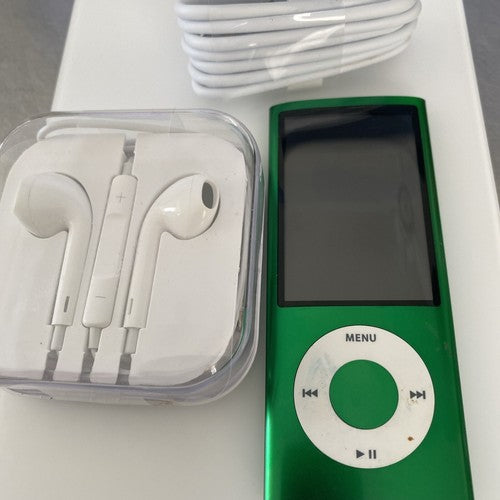 Apple iPod nano 5th Generation Green (8 GB) New Battery Installed